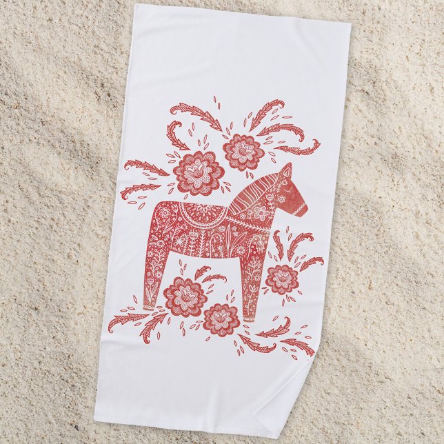 Toalha De Praia Dala Horse Red e White Suecos (Swedish Dala Horse red and white folk art beach towel)