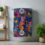 Toalha De Praia Flor Retro Floral Boho 70s<br><div class="desc">Este design pode ser personalizado escolhendo a opção Editar Design. Você também pode transferir para outros itens. Entre em contato comigo em colorflowcreations@gmail.com ou use a opção de bate-papo no topo da página se você quiser ter este design em outro produto ou precisar de assistência com este design. Veja mais...</div>