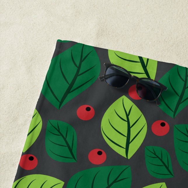 Toalha De Praia Folhas Verdes, Berries Vermelhos, Padrão De Folhas (In Situ)