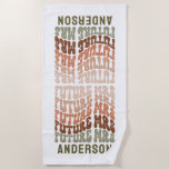 Toalha De Praia Futura Sra. Terracotta sage green retro 60 simples<br><div class="desc">A futura sra. noiva terracotta sage verde girly retro simples vibes legal dos anos 60,  bachelorette,  festa de fim de semana a favor dos bolsas.</div>