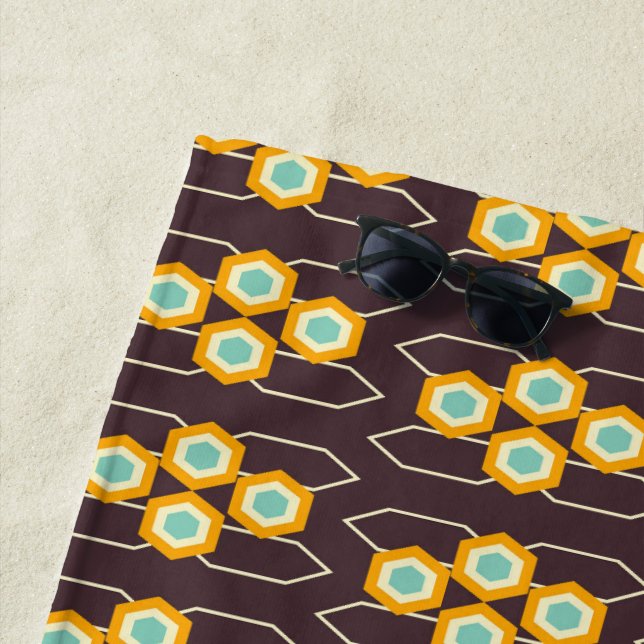 Toalha De Praia Geometric pattern with orange and blue hexagons (In Situ)