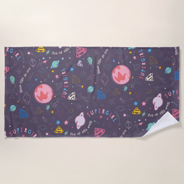 Toalha De Praia Ilustração de Supergirl Voando para Cima (Frente)