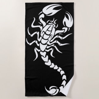 Toalha De Praia Ilustração de tatuagem tribal de escorpião minimal