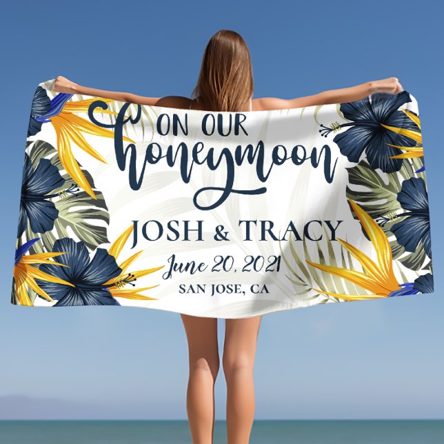 Toalha De Praia Lua de Mel Personalizada Tropical Chic de Casament (Chic Tropical Personalized Wedding Honeymoon Beach Towel)