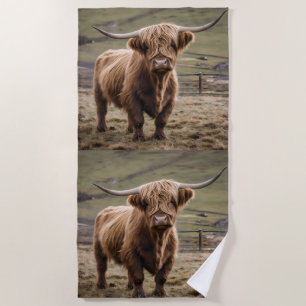 Toalha De Praia **"Majestade Furry: A Vaca do Planalto Wooly Brown