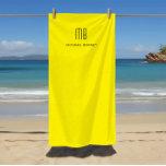 Toalha De Praia Monograma Amarelo Moderno<br><div class="desc">Torre de praia de Monograma Amarelo Personalizada.</div>