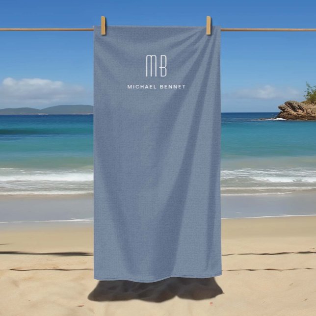 Toalha De Praia Monograma Azul Moderno Dusty (Modern Dusty Blue Monogram Beach Towel)