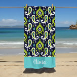 Toalha De Praia Monograma do Nome da Paisley do Ikat marinho e Ver<br><div class="desc">Toalha de praia impressa personalizada com um fundo uniforme ikat em cores marinhos,  verdes e turquesas. Personalize com seu nome monograma em uma borda turquesa. Use as ferramentas de design para editar as fontes de texto e as cores e adicionar suas próprias fotos para criar uma de tipo design.</div>