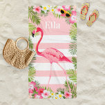 Toalha De Praia Monograma Flamingo Floral, cor-de-rosa tropical<br><div class="desc">Esta toalha de praia de verão personalizada na na moda apresenta um bonito flamingo rosa,  folhas de palma tropicais,  flores de hibisco e listras brancas costeiras. As cores vibrantes e giratórias incluem rosa,  magenta,  amarelo,  verde e branco. Personalize o texto personalizado com um nome.</div>