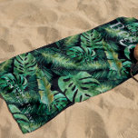 Toalha De Praia Monstera Palm Banana Folhas Tropicais | Monograma<br><div class="desc">O verão é o momento perfeito para adicionar um rico verde tropical ao seu traje de praia. Praias, bebidas e besties em letras quentes com seu nome ou monograma na parte inferior. Remova a personalização e cite, se desejar. Adicione seu texto personalizado a este design usando as caixas "Editar este...</div>