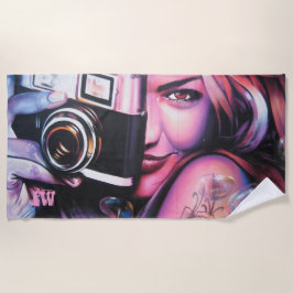 Toalha De Praia Mulher Grafitti Monograma com Câmera