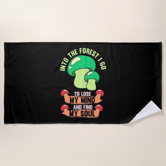Toalha De Praia Na Floresta Caçadora De Cogumelos (Frente)