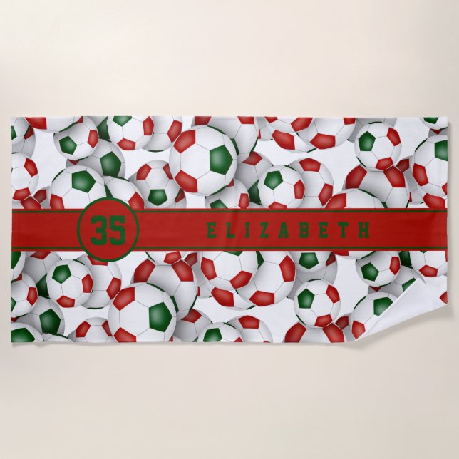 Toalha De Praia Nome personalizado das bolas de futebol verde-verm (Frente)