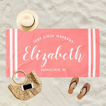 Toalha De Praia Nome Personalizado do Fim de Semana das Raparigas<br><div class="desc">Design personalizado de toalha de praia para uma viagem de fim de semana feminina apresenta um nome personalizado em um roteiro moderno,  escrevendo por listras costeiras,  com texto personalizado para a ocasião. A cor bonito de fundo laranja/rosa pode ser modificada. Visite nosso compro para obter outras opções de cor.</div>