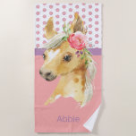 Toalha De Praia Nome Personalizado Pink Pony Girl<br><div class="desc">Toalha Pink Beach. Bolinhas. Nome.</div>