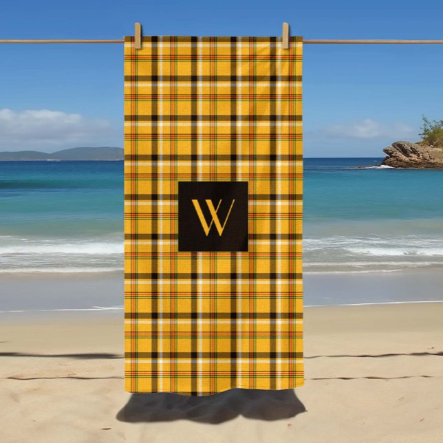 Toalha De Praia O bege castanho monograma verifica o padrão de Xad (Monogrammed Brown Beige Checks Plaid Pattern Beach Towel)