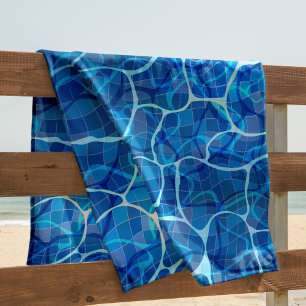 Toalha De Praia Ondas Numa Superfície Azul De Água Numa Reflexão P