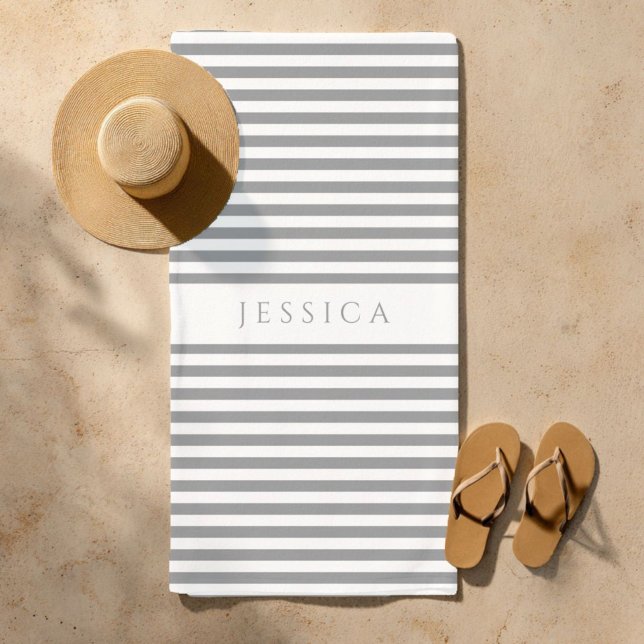 Toalha De Praia Padrão de distribuição de Cinzas modernas personal (Personalized Modern Gray Striped Pattern Beach Towel)