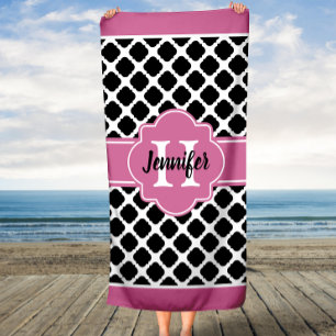 Toalha De Praia Padrão de Quatrefoil de Marrocos preto e branco