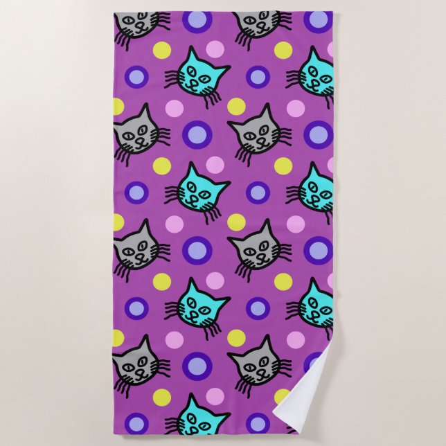 Toalha De Praia Padrões de gatos bonitos em violet Beach Towel (Frente)