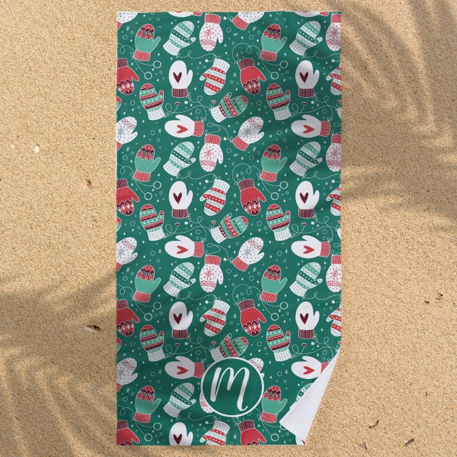 Toalha De Praia Padrões de Mittens de Natal Cozy no inverno (Winter Mittens Beach Towel)