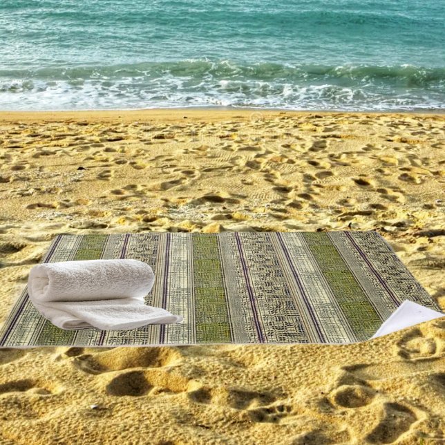 Toalha De Praia Painéis de ouro (Ornate, golden panes, and stripes, are hard to resist, in this design!)