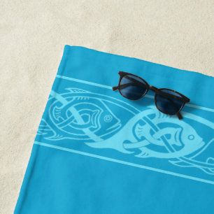 Toalha De Praia Peixe de Knotwork Celta em Blue Beach Towel