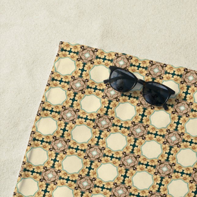 Toalha De Praia Pentes de mel florais: Padrão geométrico de intric (In Situ)