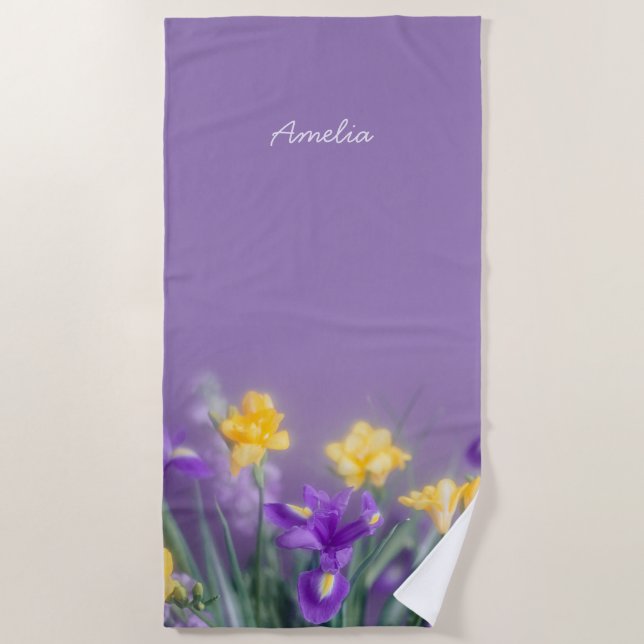 Toalha De Praia Personalized Purple and Yellow Iris Flowers  (Frente)