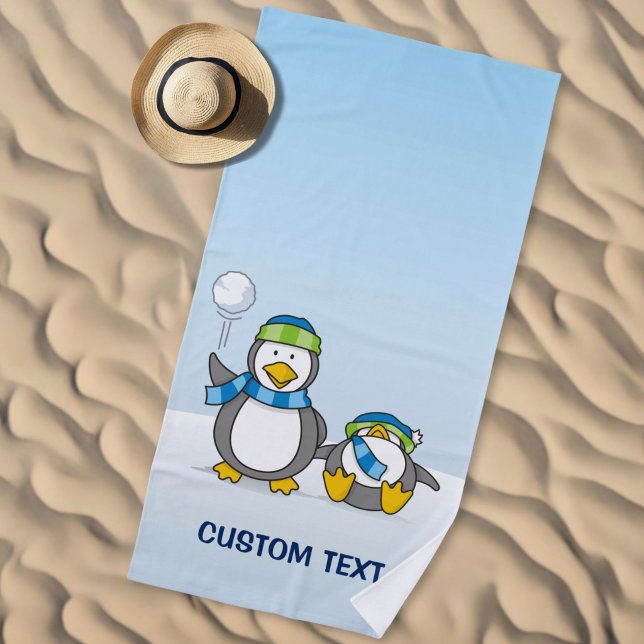 Toalha De Praia Pinguins jogando bolas de neve (Criador carregado)