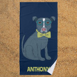Toalha De Praia Pit Bull Cachorro Cachorro Vestindo Óculos Persona<br><div class="desc">Esta toalha de praia personalizada apresenta uma ilustração de um belo filhote. Este cão-frade está a vestir um par de óculos coloridos e uma gravata de arco verde limão e está contra um fundo azul marinho. Na parte inferior do gráfico de pit bull puppy é um ponto para adicionar um...</div>