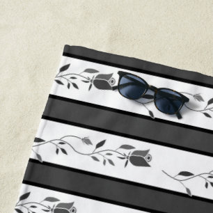 Toalha De Praia Preto e branco cinza vintage listrado com rosas