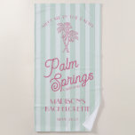 Toalha De Praia Primavera da Palma Verde Festa de solteira Pastel<br><div class="desc">Encontre-me nas palmas! Nossa Coleção de Primaveras de Palma é uma mistura sonhadora de charme de cabana de praia e perfeição pastel. Com listras moles, palmeiras, e um toque de retroglame, esta coleção traz a magia de uma fuga encharcada ao sol para a sua celebração. Quer você esteja hospedando uma...</div>