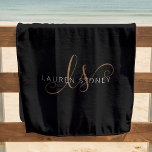 Toalha De Praia Script Feminino Dourado Preto Moderno Monograma<br><div class="desc">Toalha de Praia Monograma Dourada Moderna,  Manuscrita,  com Script Feminina Preta. Personalize facilmente esta moderna porta copos de toalhas de praia com o seu monograma e nome personalizados.</div>