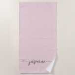 Toalha De Praia Script Mínimo de Nome do Monograma Cor-de-Rosa-Ros<br><div class="desc">Menina Feminina, Simples, Simples, Limpa, Cor-de-rosa, Nome Monograma, Script Personalizado Personalizado Da Torre De Verão Personalizada. Este design com seu primeiro nome em um estilo bonito, escrito à mão, estilo swash tail, tipografia de assinatura (ou caligrafia) em cor-de-rosa poeirado pastel ou cor-de-rosa claro e borrado. Estes são fáceis de personalizar....</div>