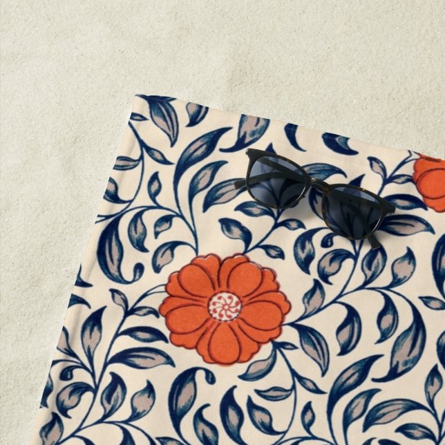 Toalha De Praia Seamless floral pattern with vibrant orange flower (In Situ)