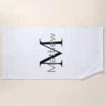 Toalha De Praia simples letra inicial monograma adicione seu nome<br><div class="desc">design</div>