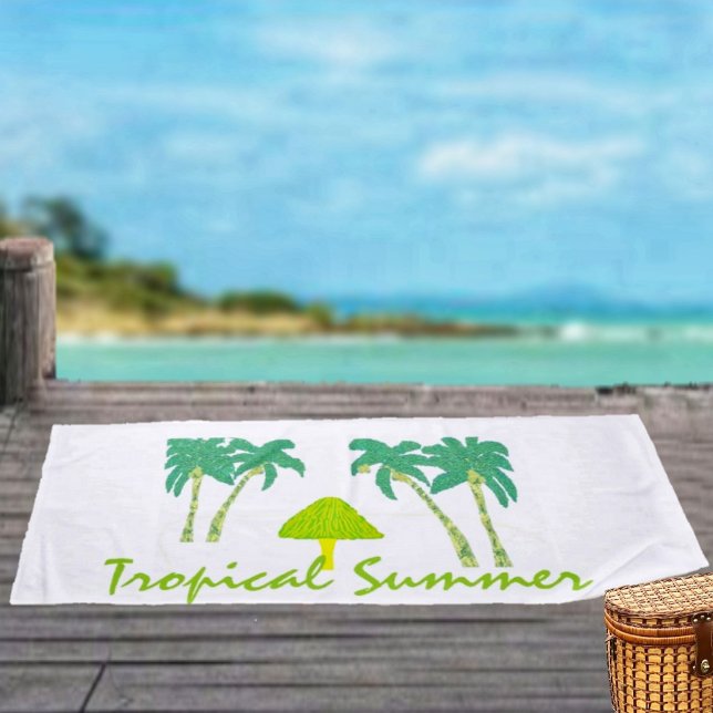 Toalha De Praia Verão Tropical (Take in some beach time with a favorite beach towel!)