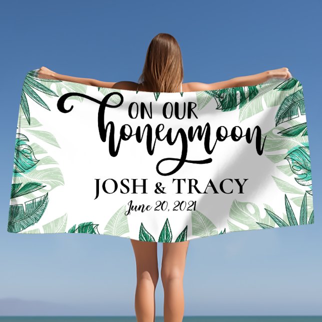 Toalha De Praia Vibrações de Lua de Mel Presentes de Casamento par (Honeymooning Vibes Honeymoon Wedding Gifts Beach Towel)