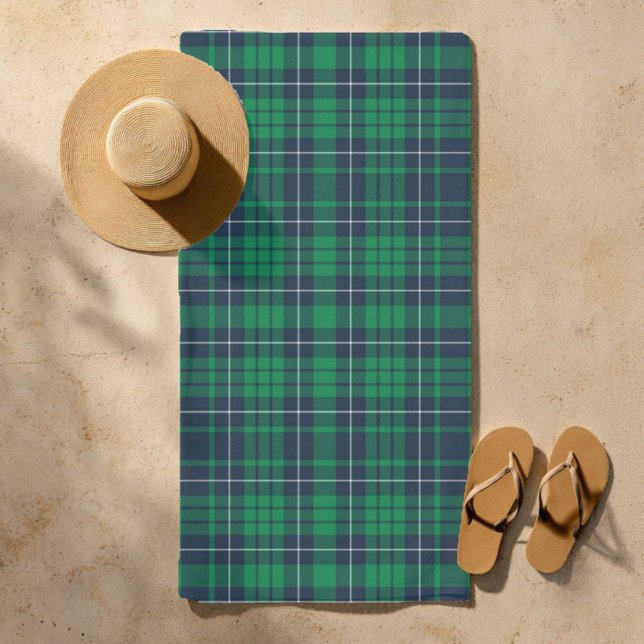Toalha De Praia Xadrez Azul Verde Clássica (Classic Green Blue Plaid Beach Towel)