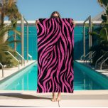 Toalha De Praia Zebra - Impressão Preta-Rosa Quente<br><div class="desc">Toalha de praia elegante,  rosa quente e padrão de impressão zebra preto. Correspondendo itens em nossa loja.</div>