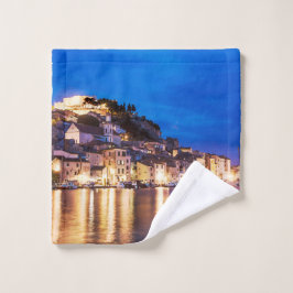 Toalha De Rosto Cidade croata de Sibenik à noite