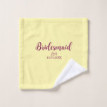 Toalha De Rosto Damas de honra amarelo grená nome data elegante no<br><div class="desc">desenho</div>