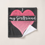 Toalha De Rosto I Love My Girlfriend Custom<br><div class="desc">cute cursive font that says I Love My Girlfriend with huge distressed heart in gradient colors of pink with distressed grungy glitter effect heart shapes</div>