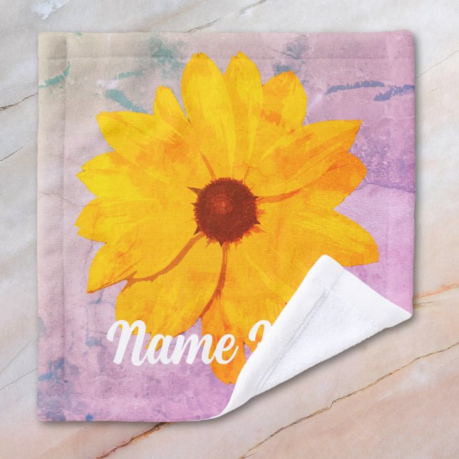 Toalha De Rosto Sunflower Vintage Pink (Brown Eyed Susan yellow flower art is my original photography. Customize this one-of-a-kind gift.)