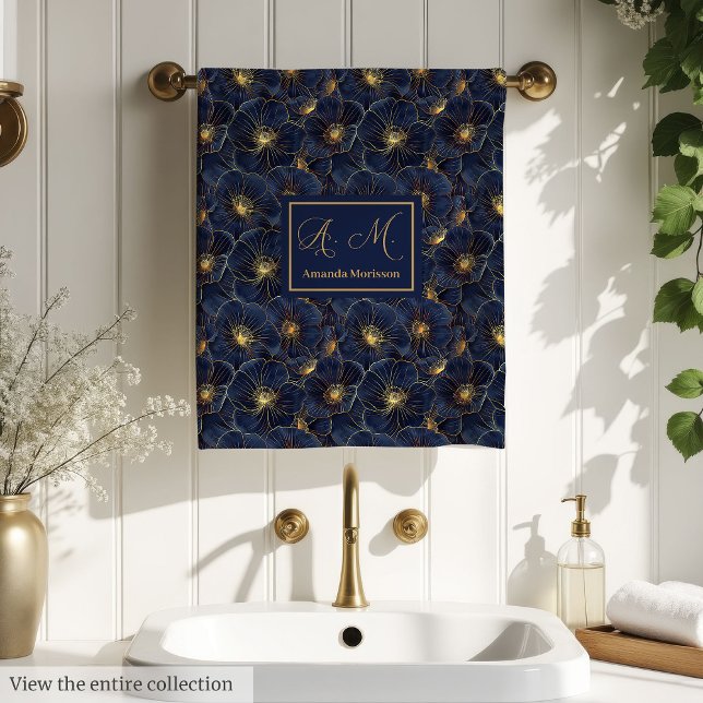 Toalhas de Banho Navy Personalizadas com Acento Fl (Personalized Navy Bath Towels Gold Floral Accent)