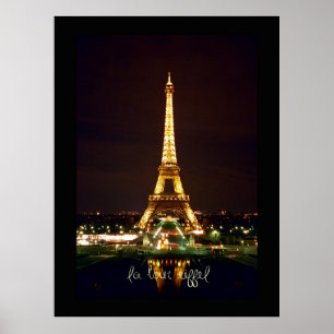 Torre Eiffel na Poster noturna