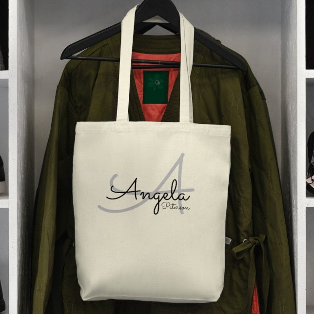 Tote Apenas uma simples Bolsa com o nome dela (Criador carregado)