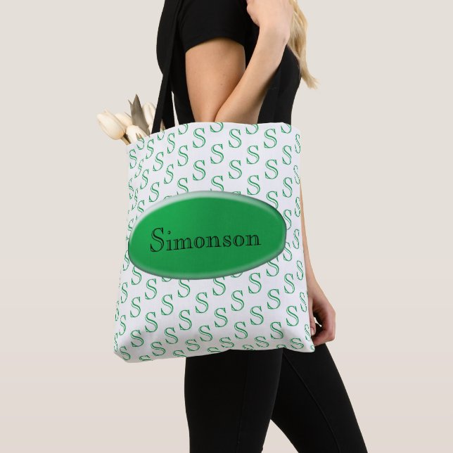Tote Bag (ao) - Nameplate verde e inicial (Close Up)
