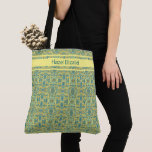 Tote Bag de Padrão Azul de Peacock Moderno<br><div class="desc">Na moda e azul-pavão moderno com cor amarela mostarda tote saco que pode ser personalizado. Um impressão.</div>